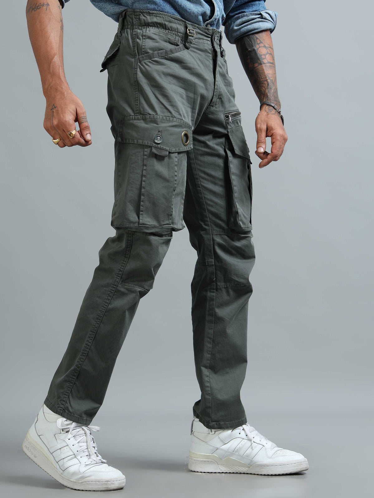 How to care for cargo pants, Italian Colony