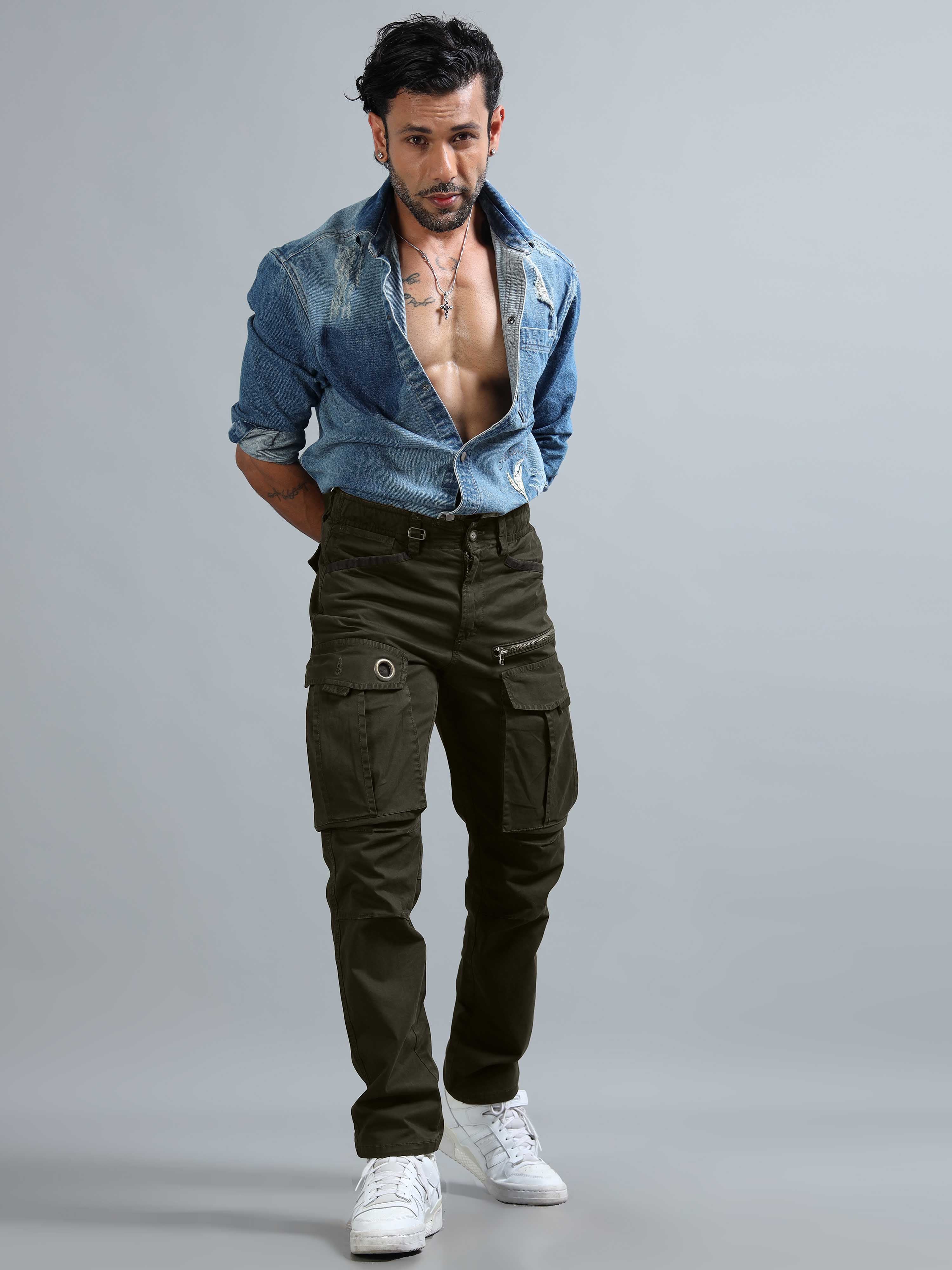 ow to style cargo pants for men — outfit ideas by Italian Colony
