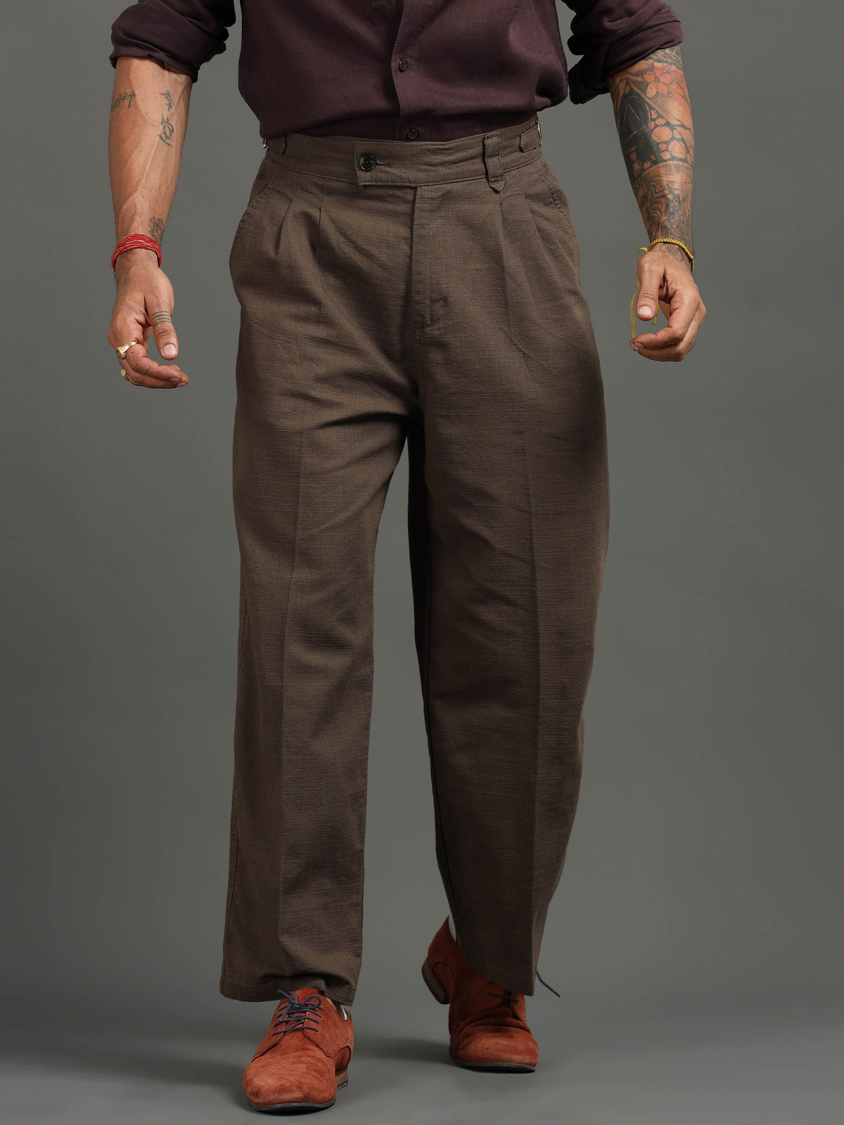 Are trousers more formal than jeans, Italian Colony