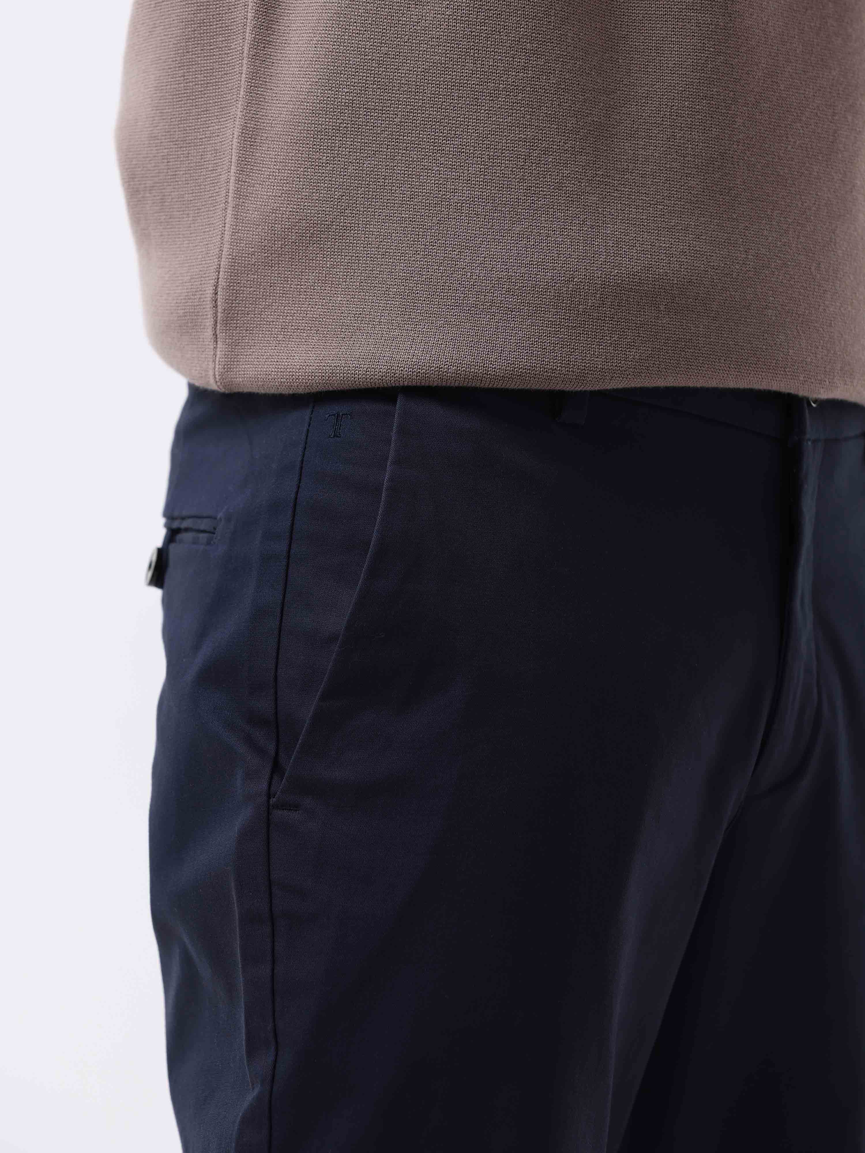 Broken Signature Navy Chino