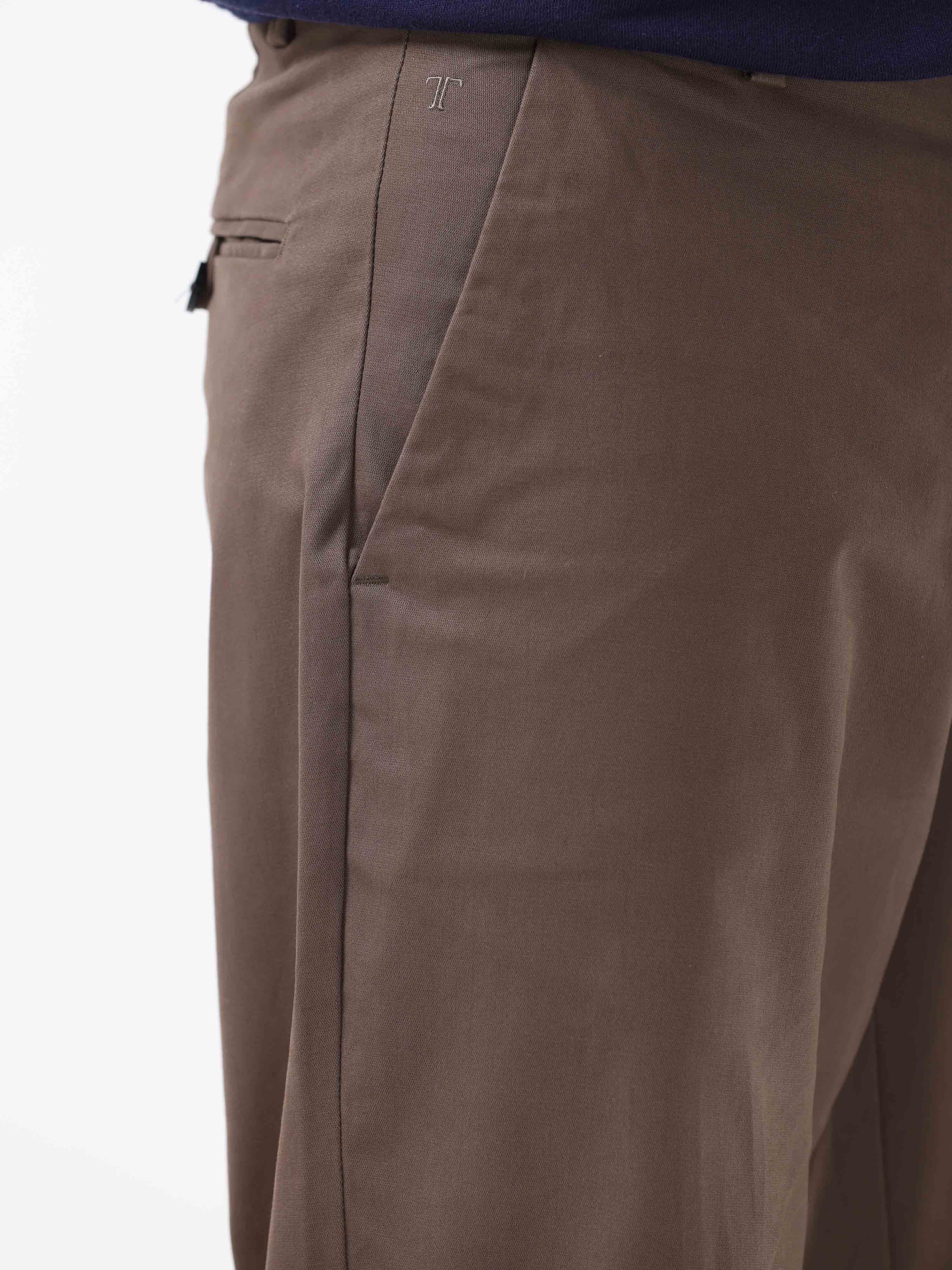 Broken Signature Coffee Chino