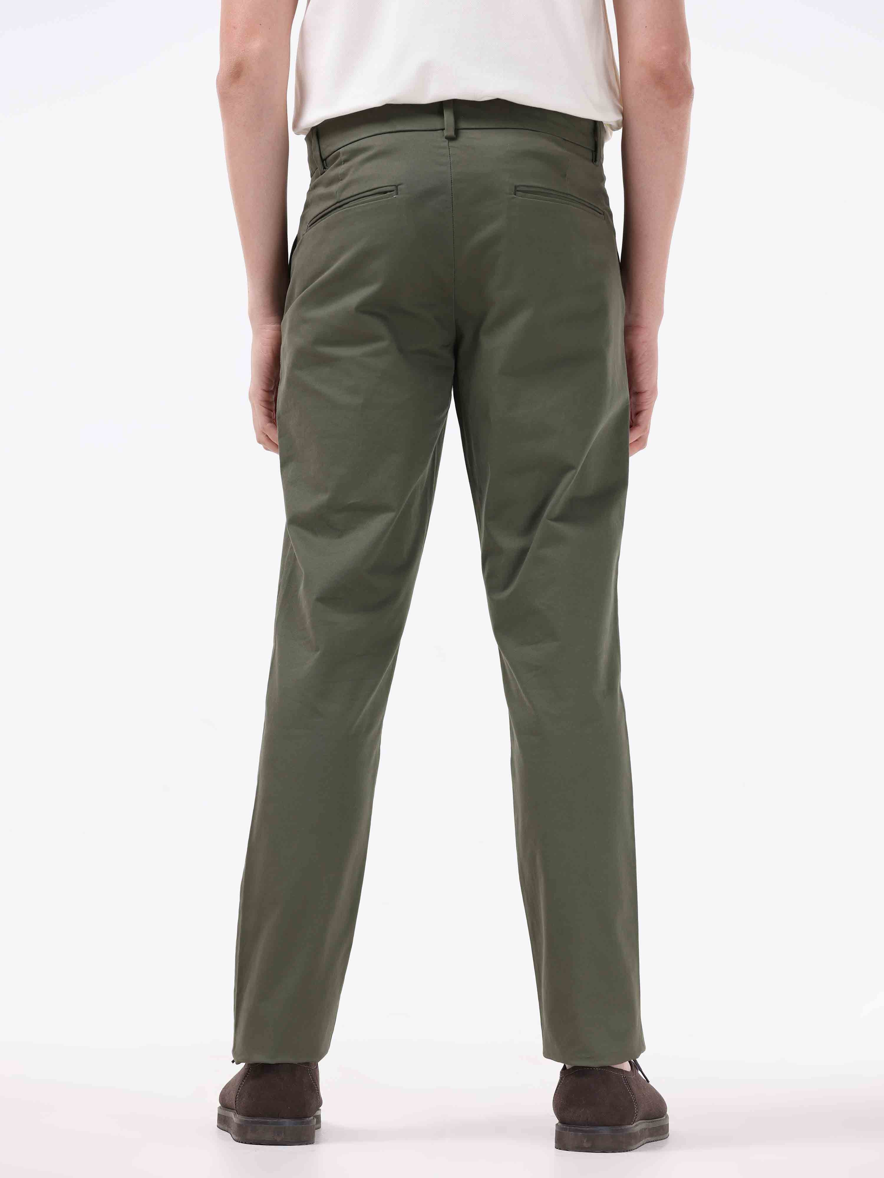 Semi Liquid Statement Olive Chino