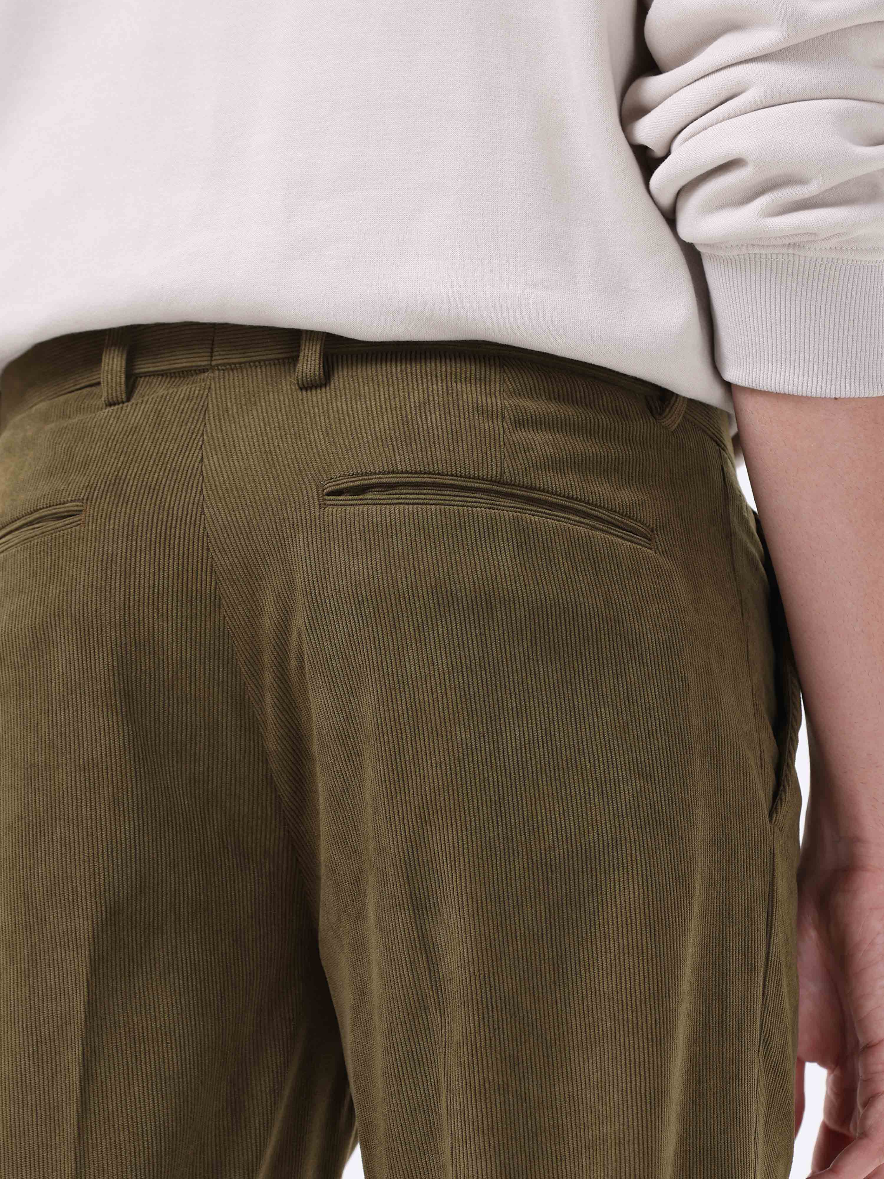 Statement Corduroy Oak Pant