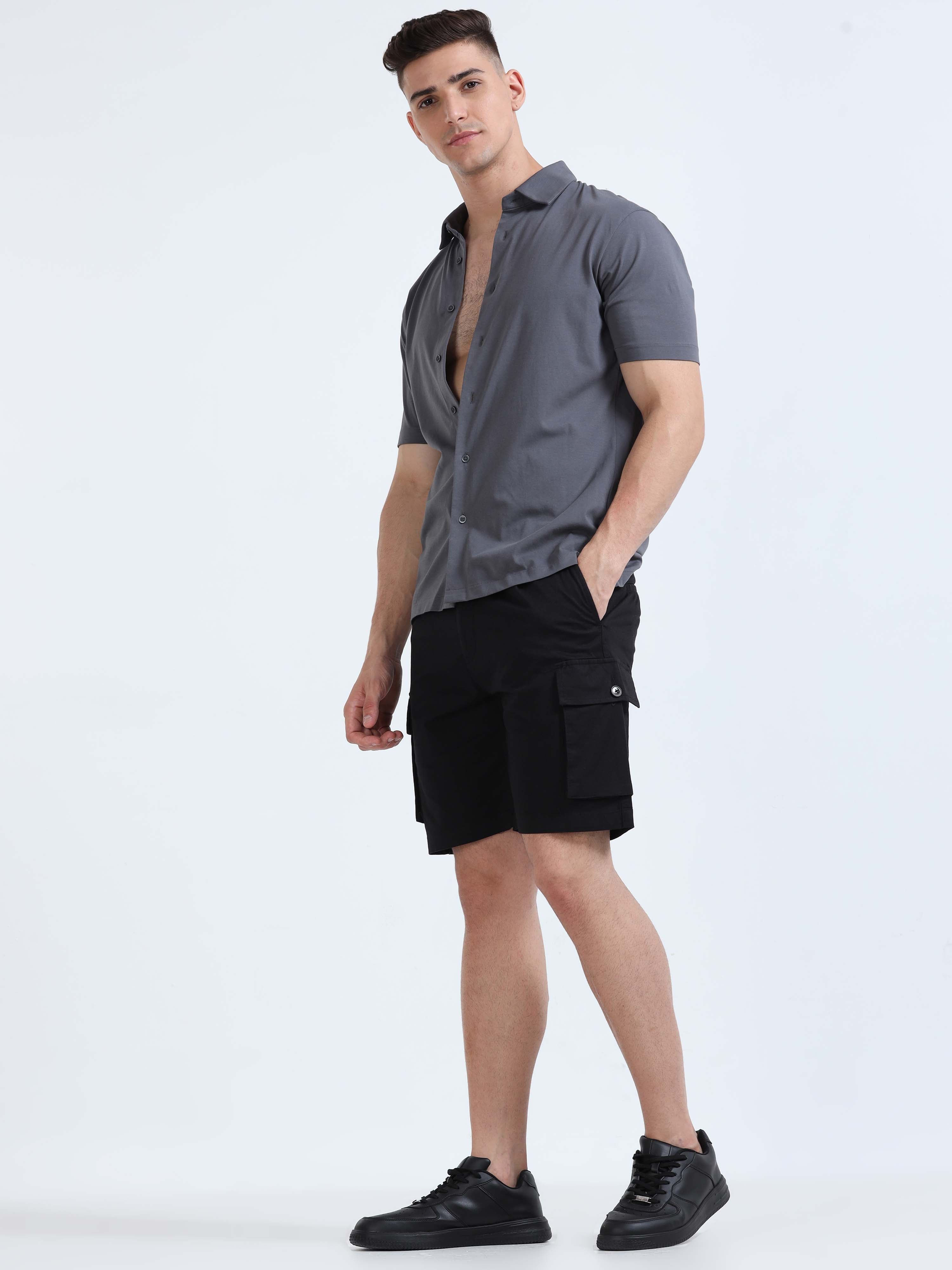 Soft Cotton Pleated Black Cargo Shorts