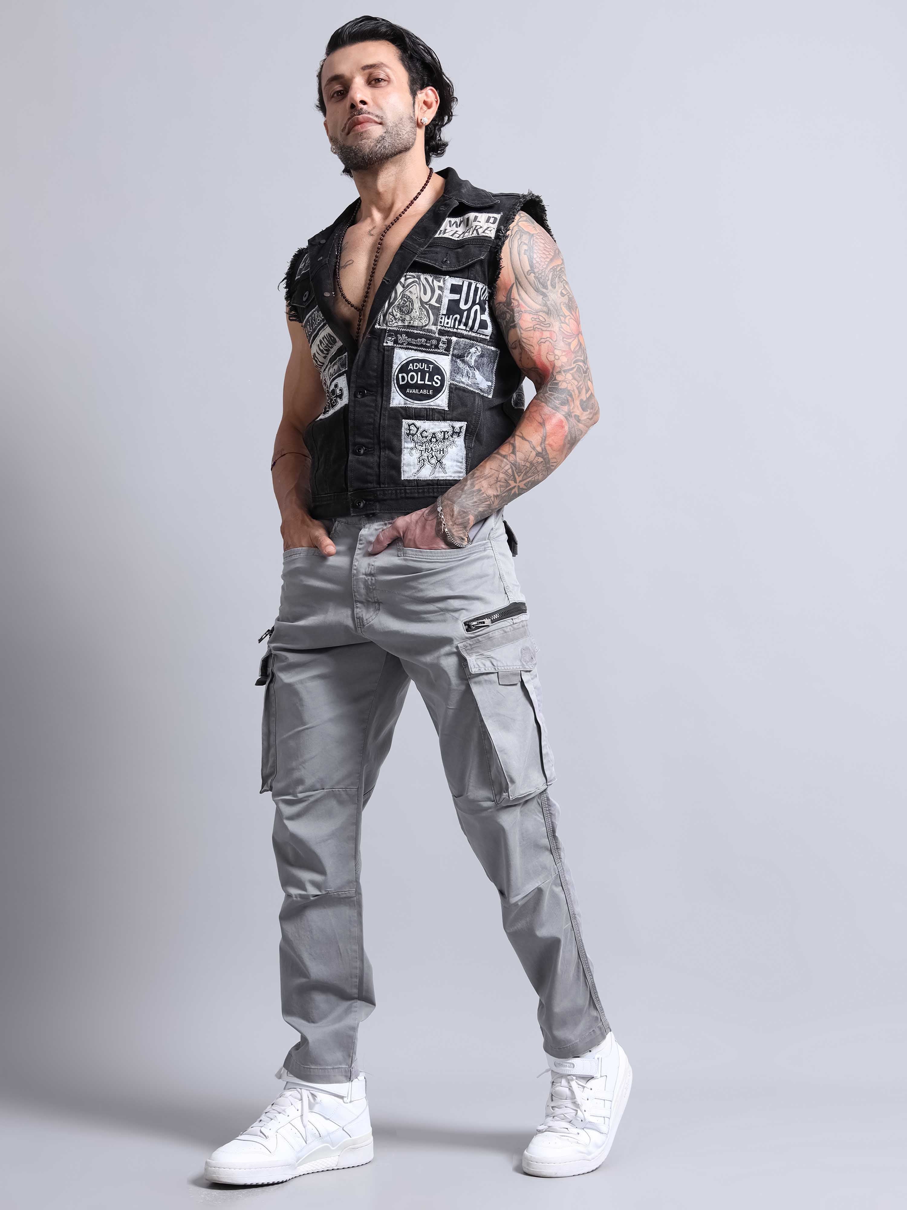 Rugged Zip Cargo Pants In Grey