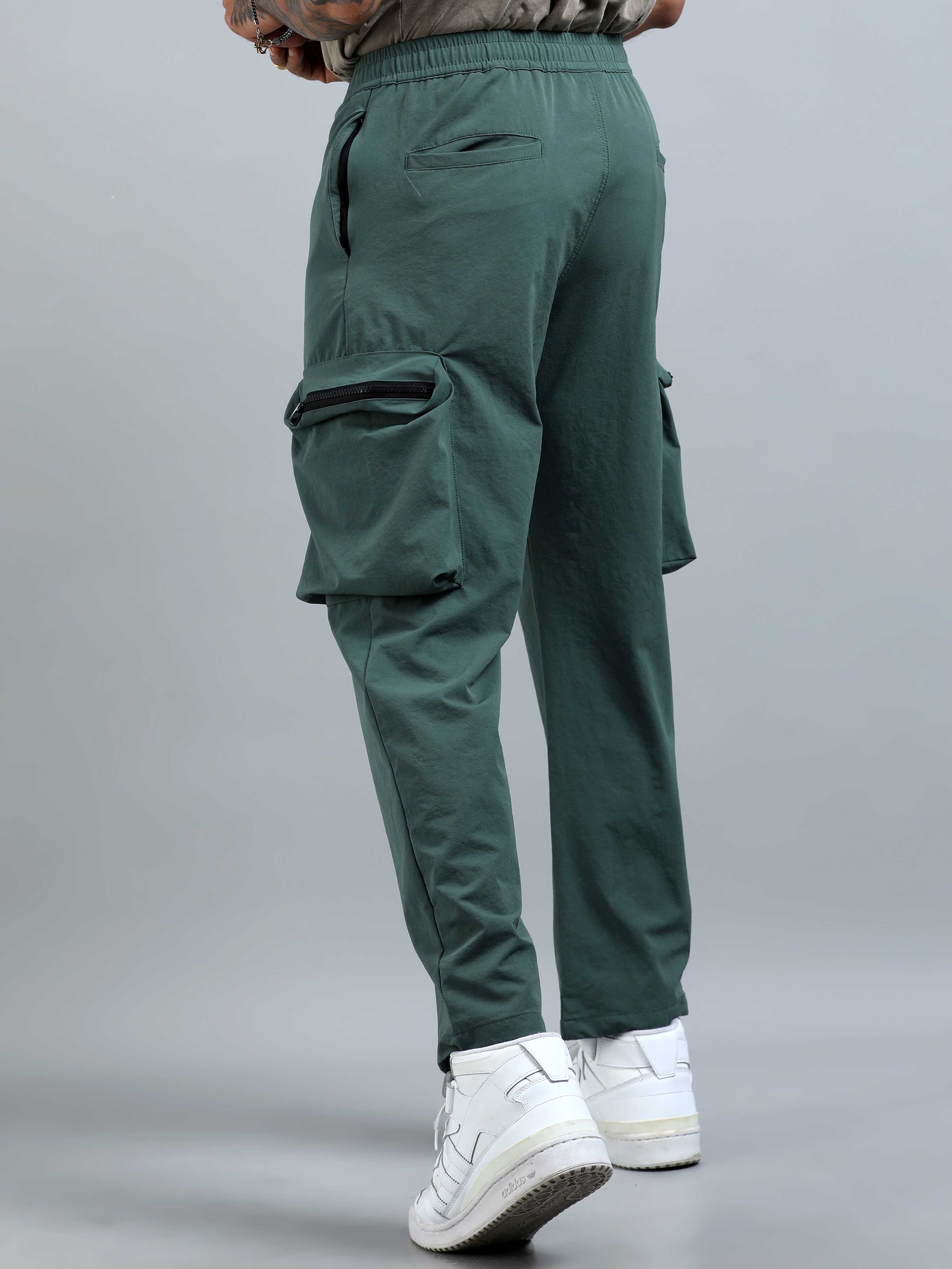UrbanVoyage Relaxed Cargo In Green