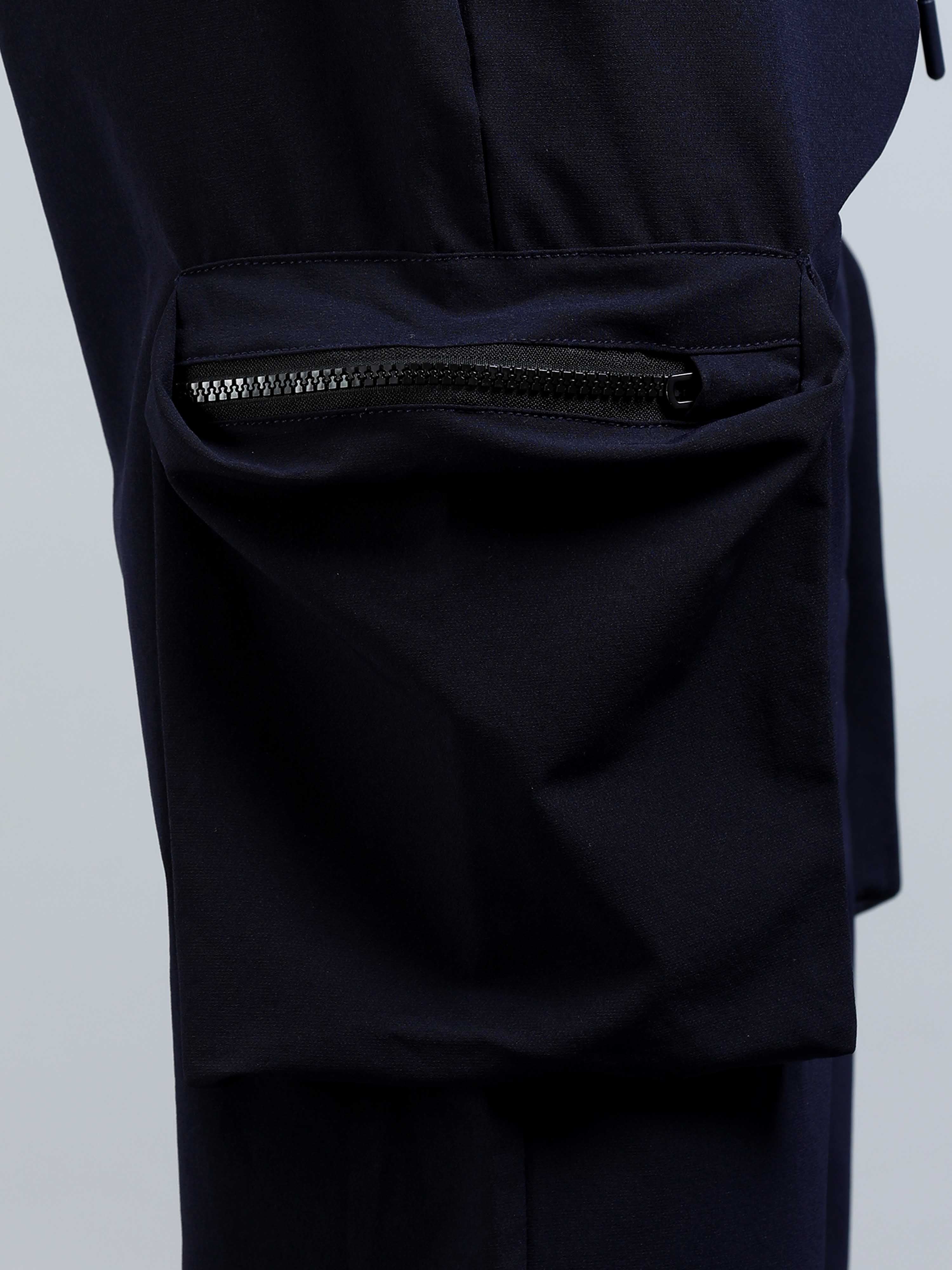UrbanVoyage Relaxed Cargo In Navy