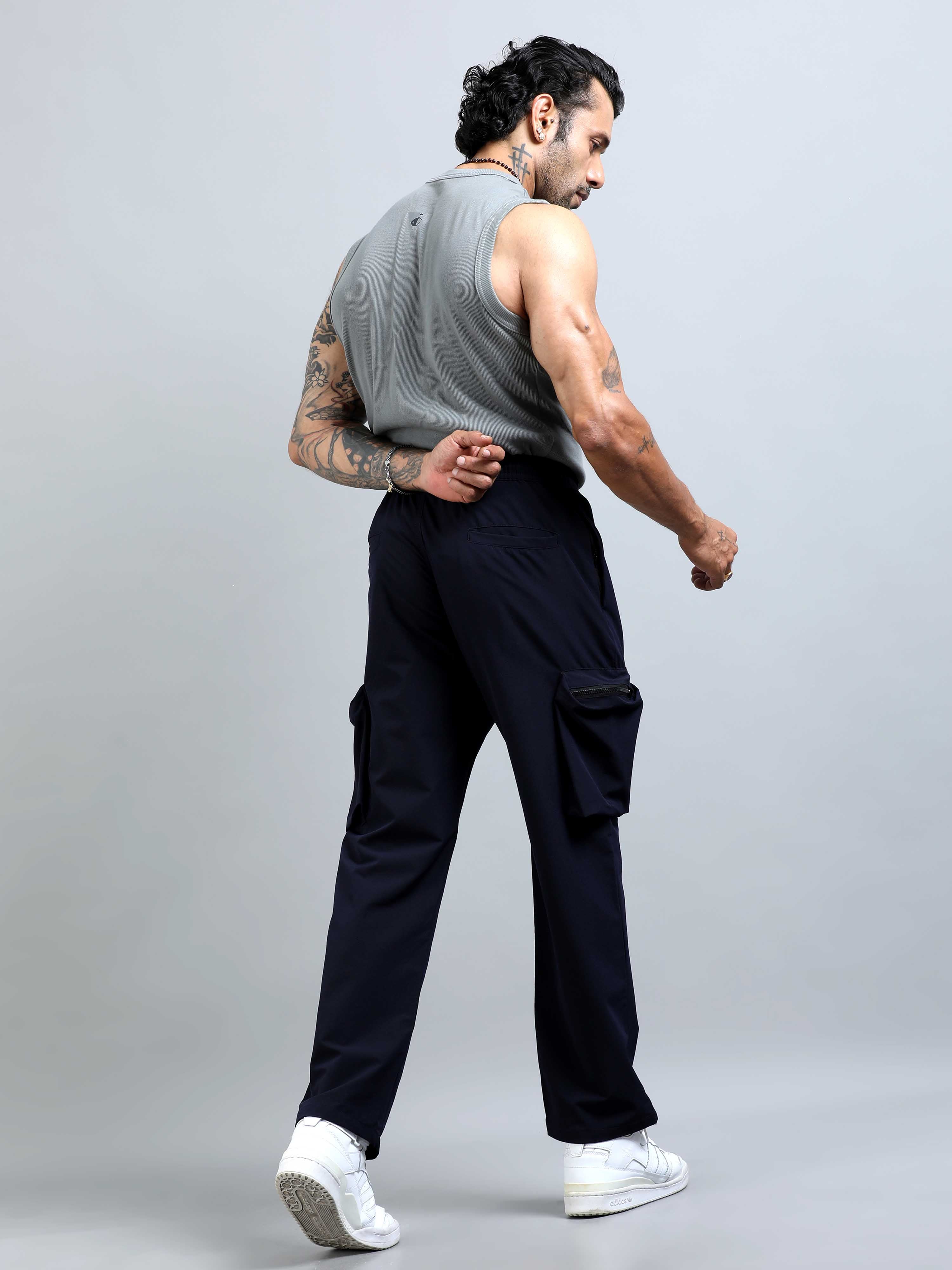 UrbanVoyage Relaxed Cargo In Navy