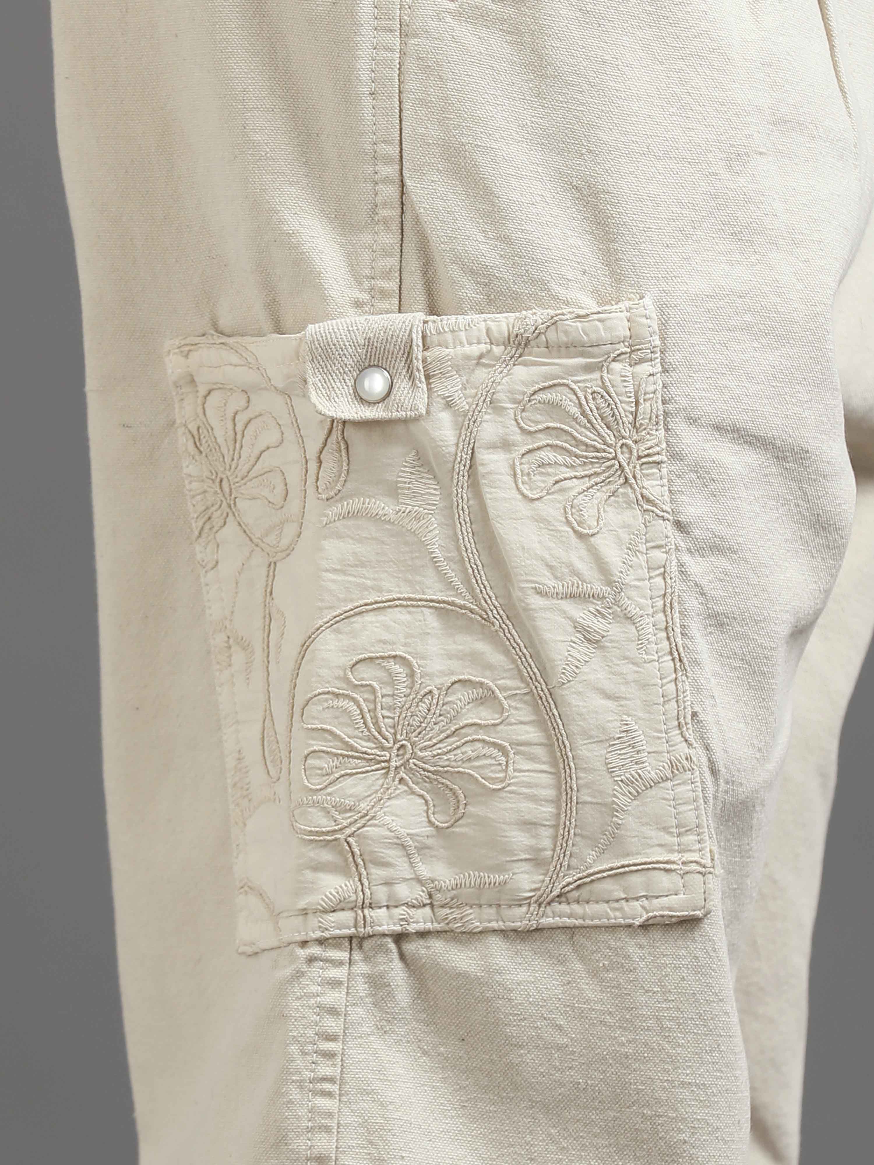 Ecru Pleated Cargo Pant In Cream