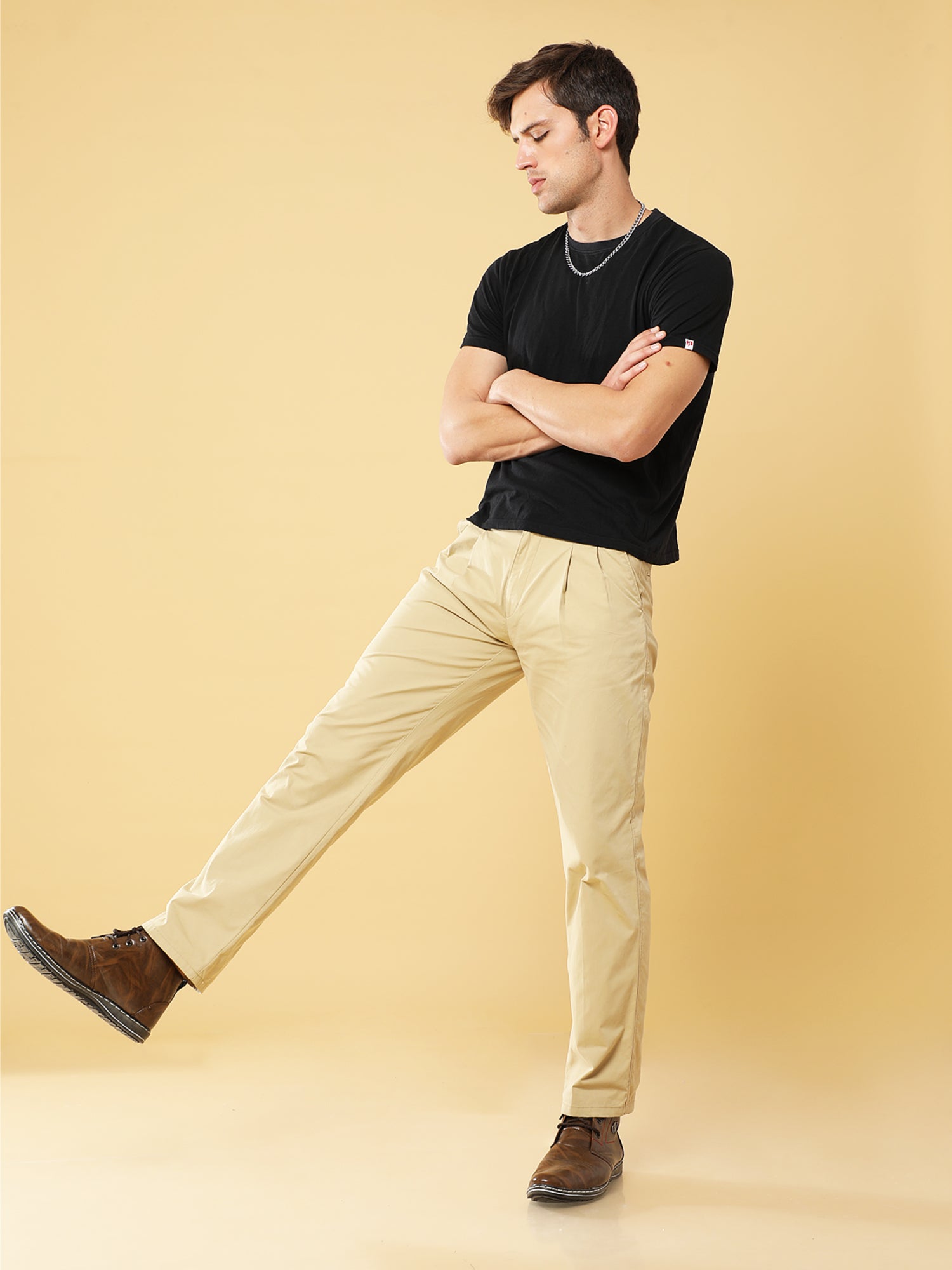 Pleated Cream Cotton Chino