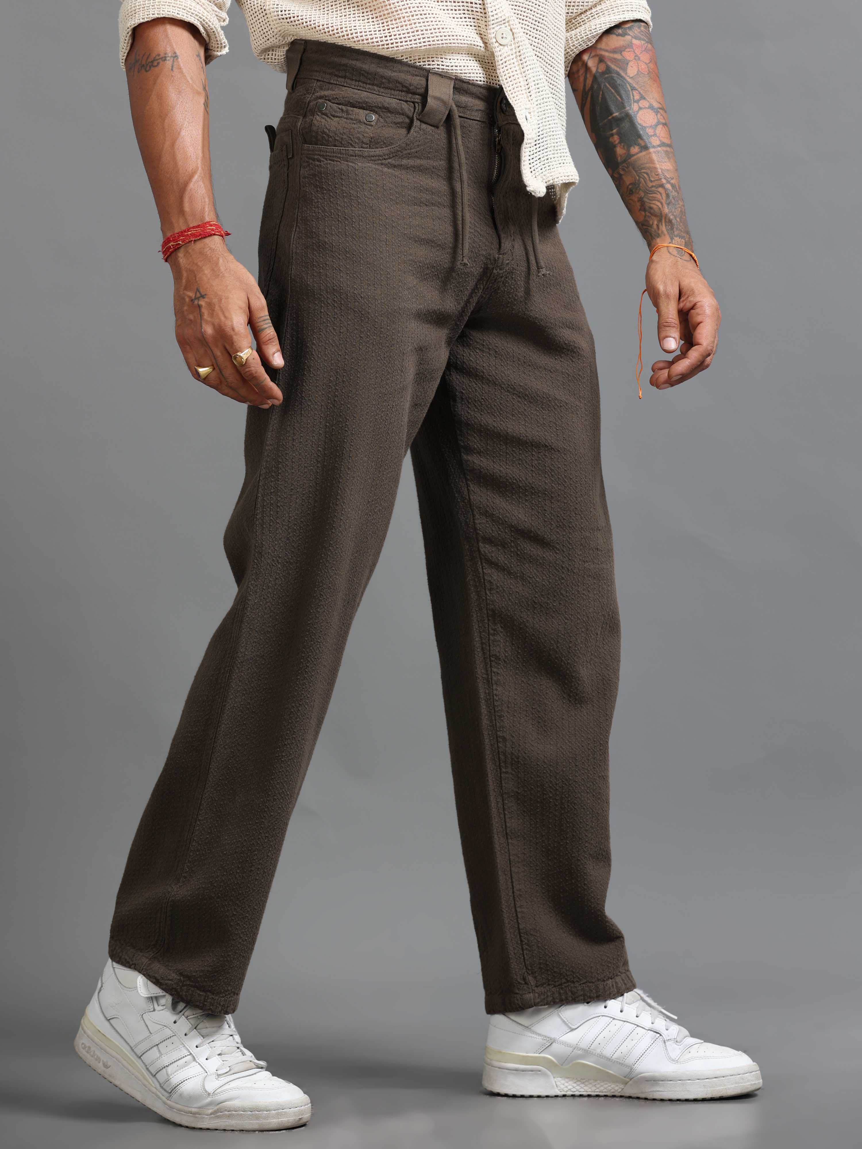 How Relaxed Fit Pants Improve Comfort Compared to Slim Fit