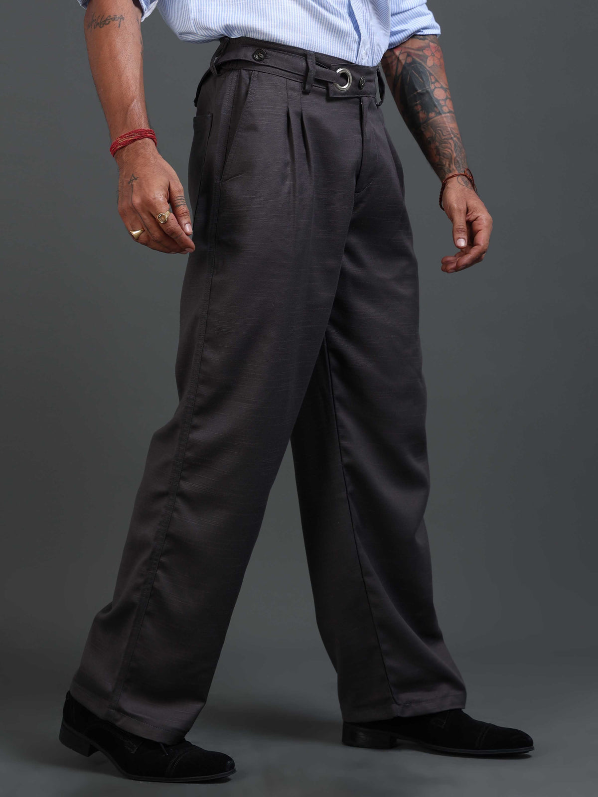 What are relaxed fit trousers for men, Italian Colony