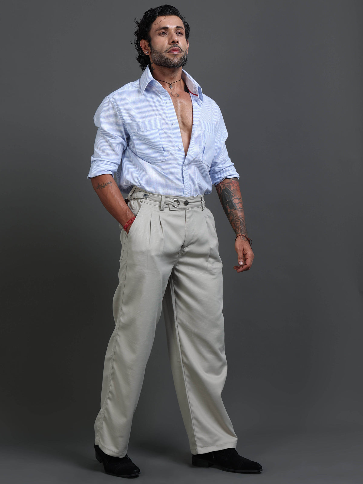 Stone Grey Relaxed Fit Trousers for Men detail view - Riviera Relaxed Trouser by Italian Colony