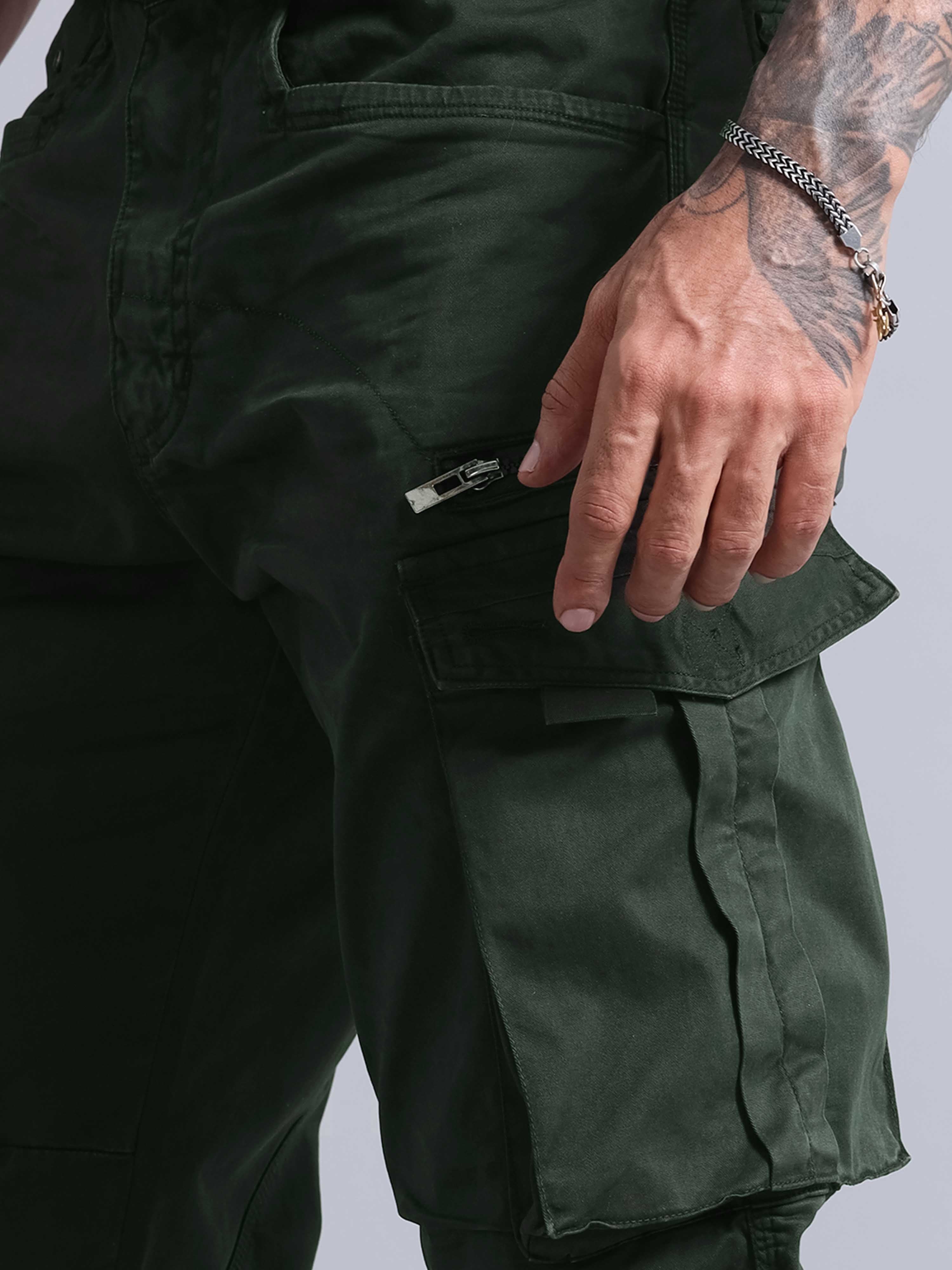 Rugged Zip Cargo Pants In Olive