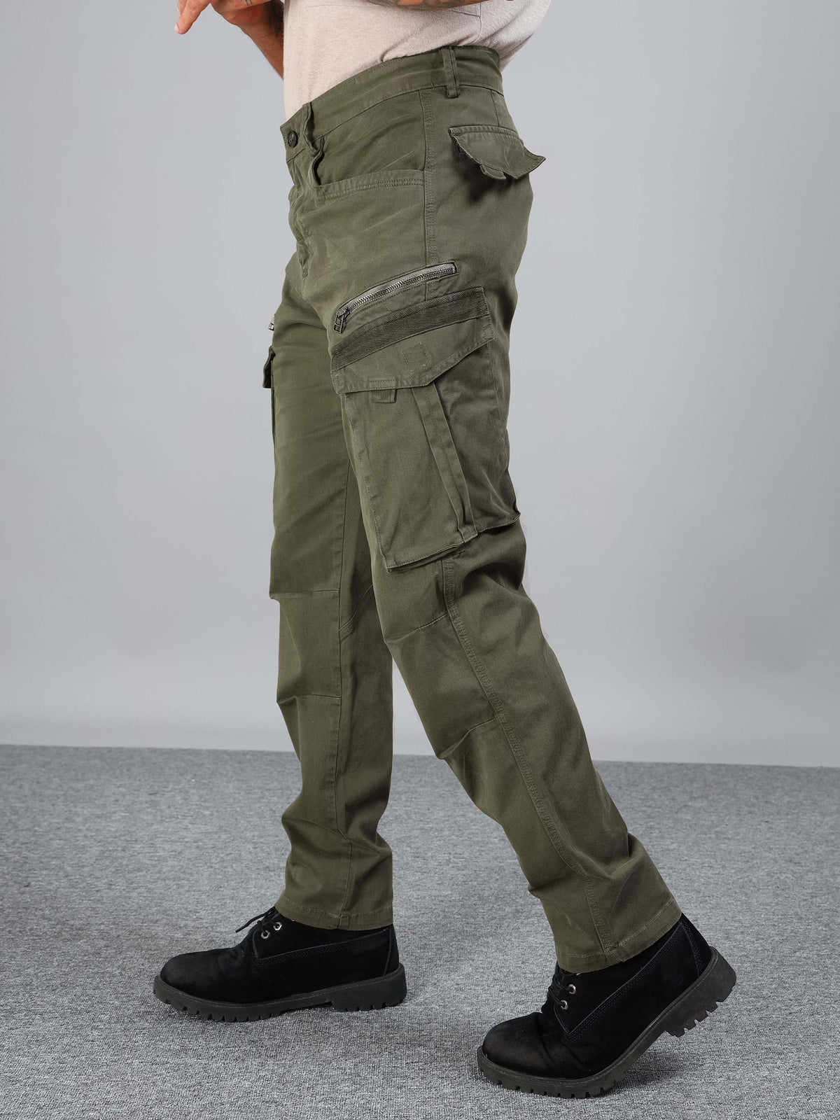 Rugged Zip Cargo Pants In Sand Beige