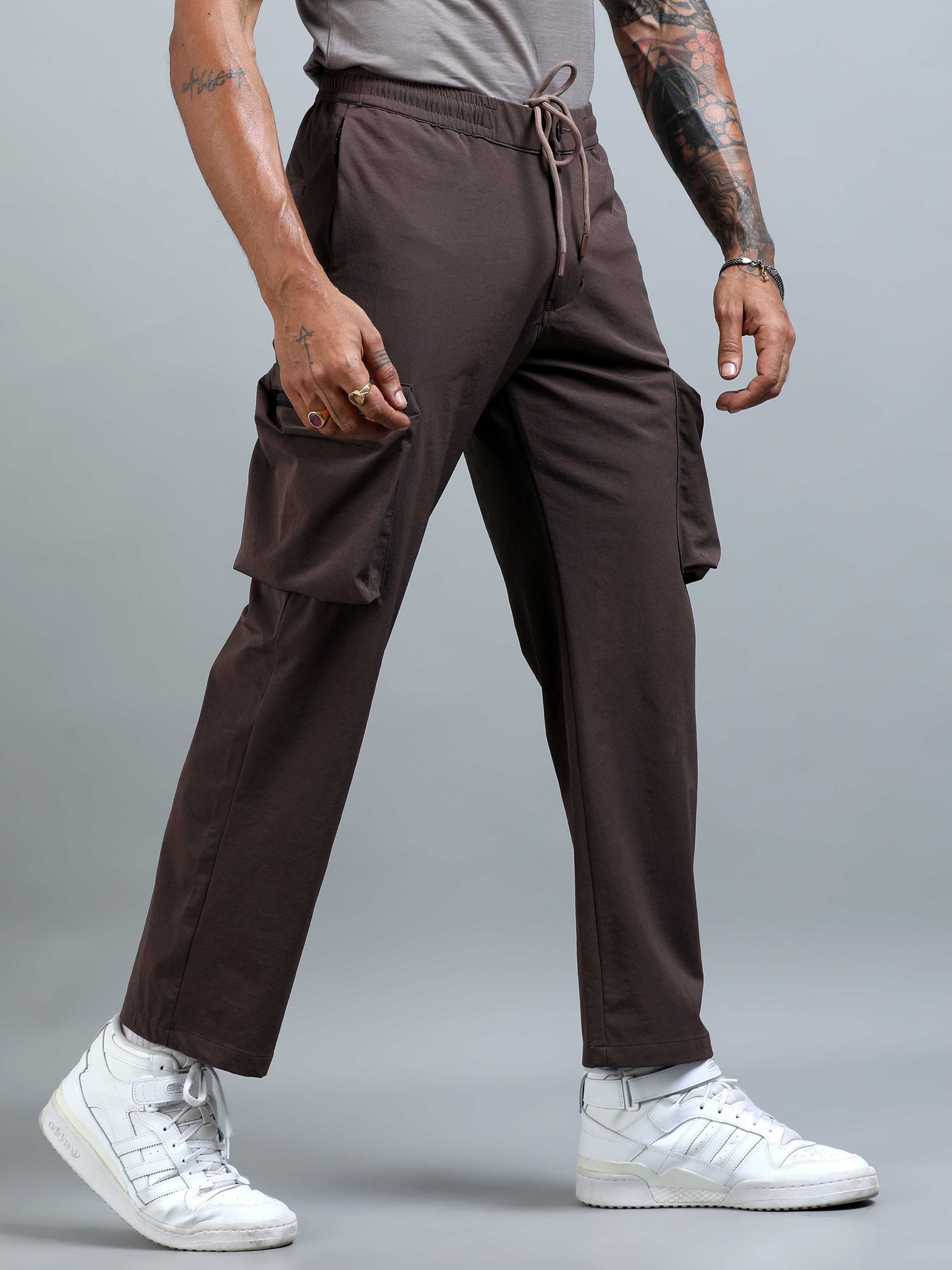 UrbanVoyage Relaxed Cargo In Brown
