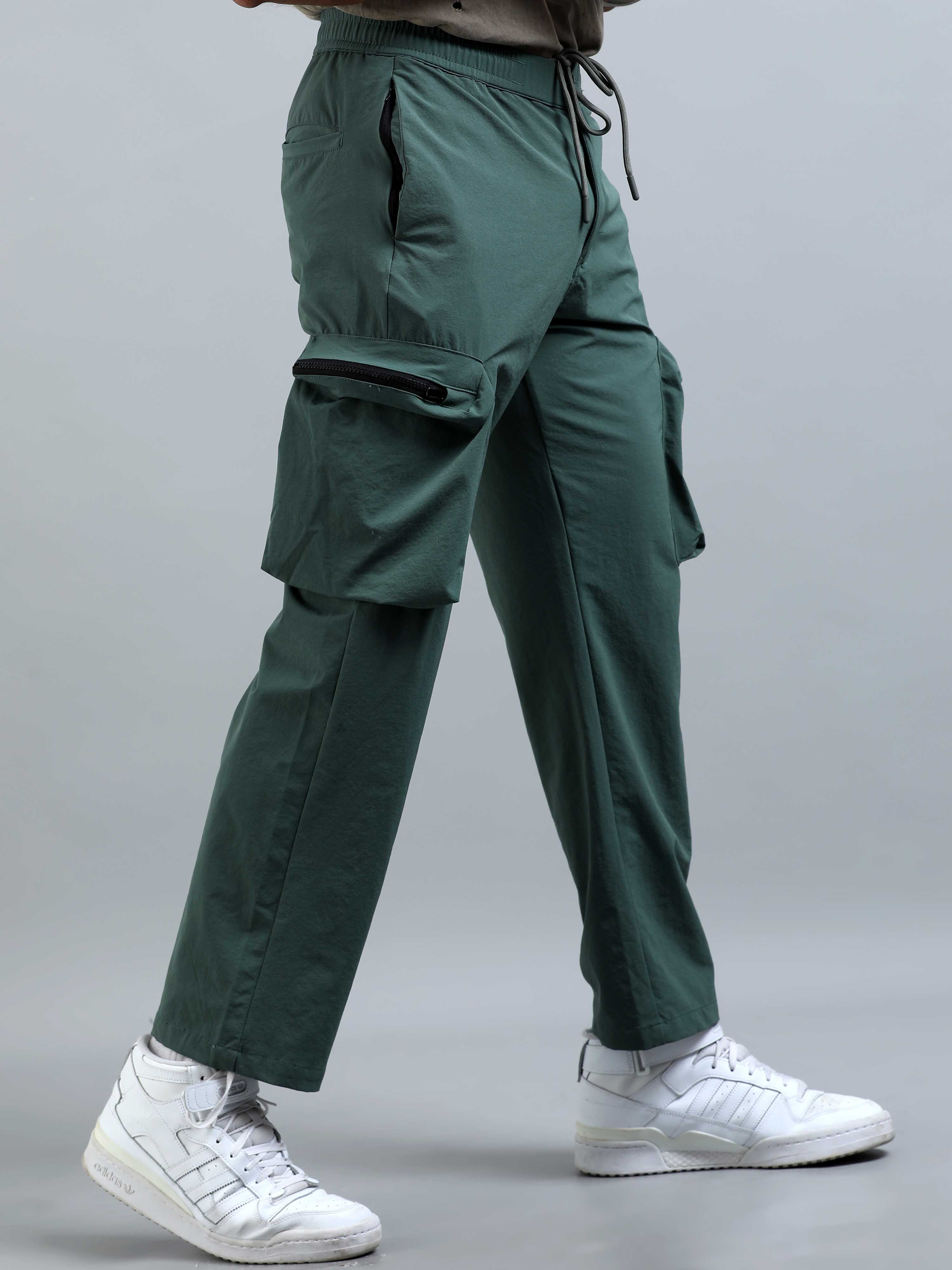 UrbanVoyage Relaxed Cargo In Green