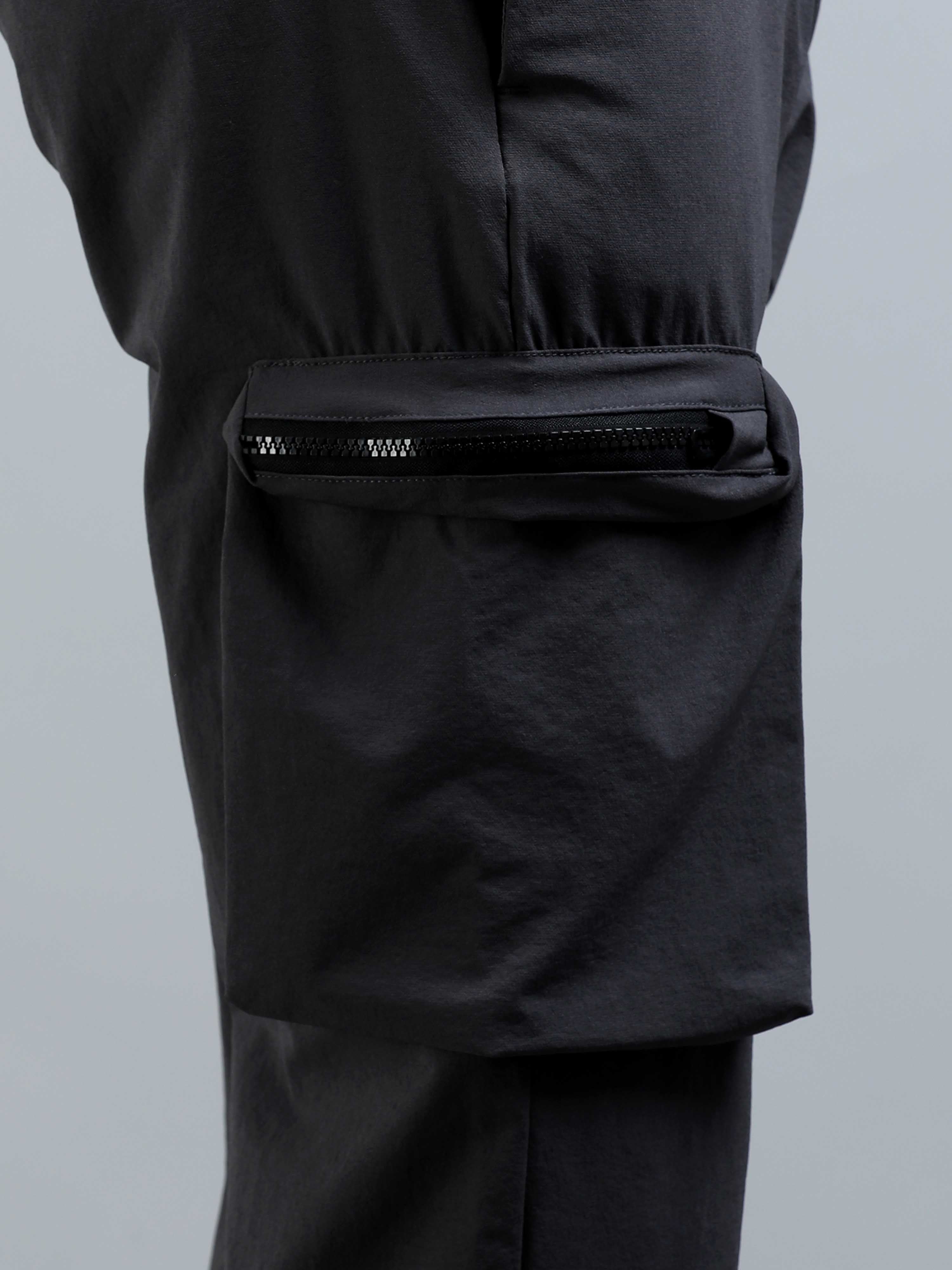 UrbanVoyage Relaxed Cargo In Grey