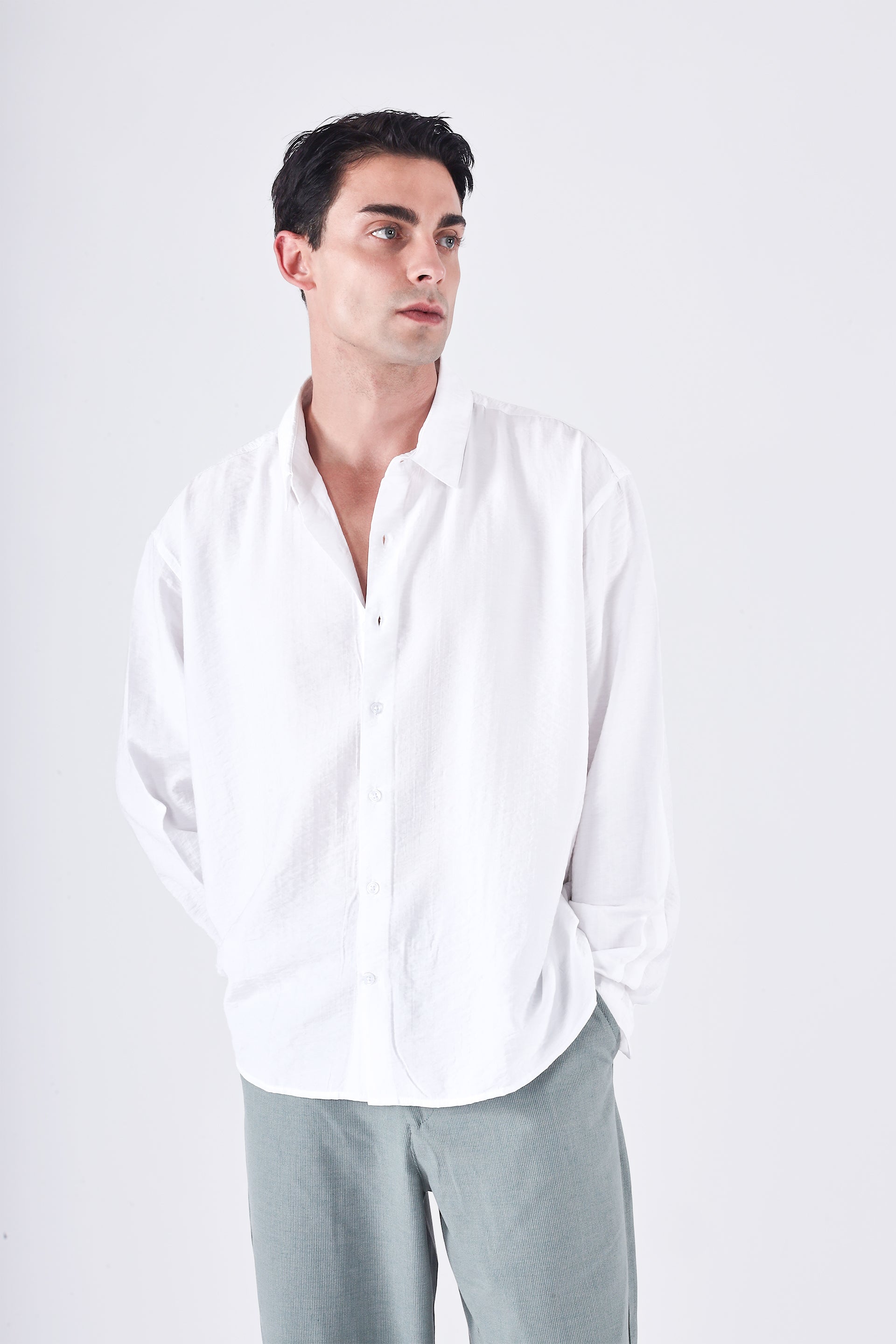 Relaxed Striped Drape Shirt In White