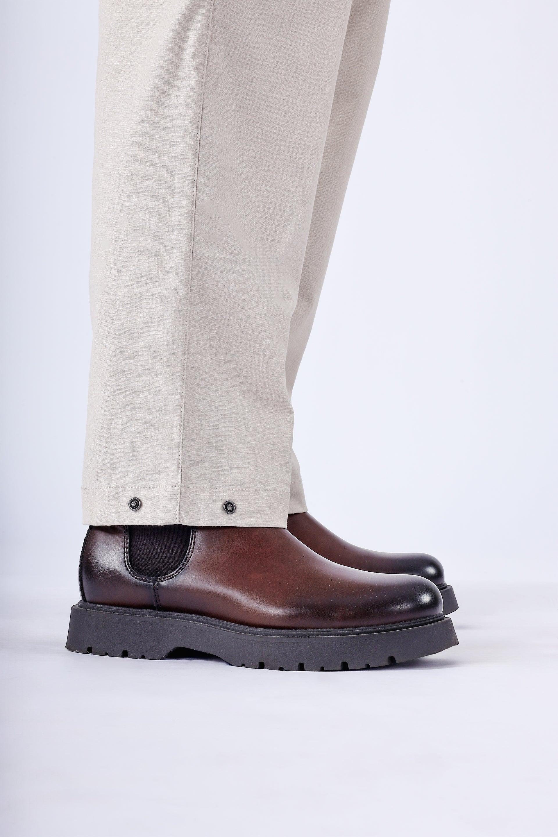 Air Relaxed Cargo Pants In Cream
