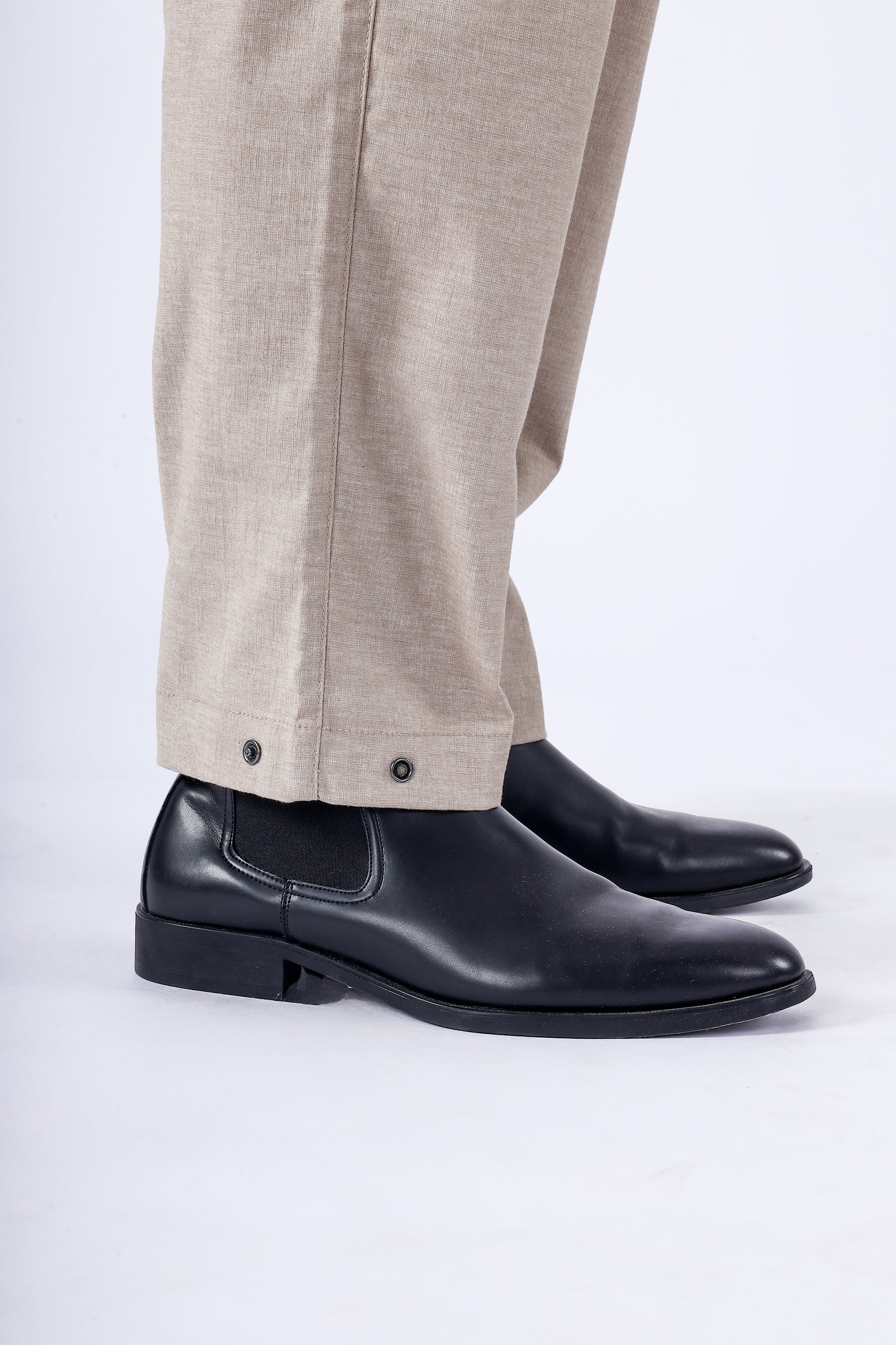 Air Relaxed Cargo Pants In Brown