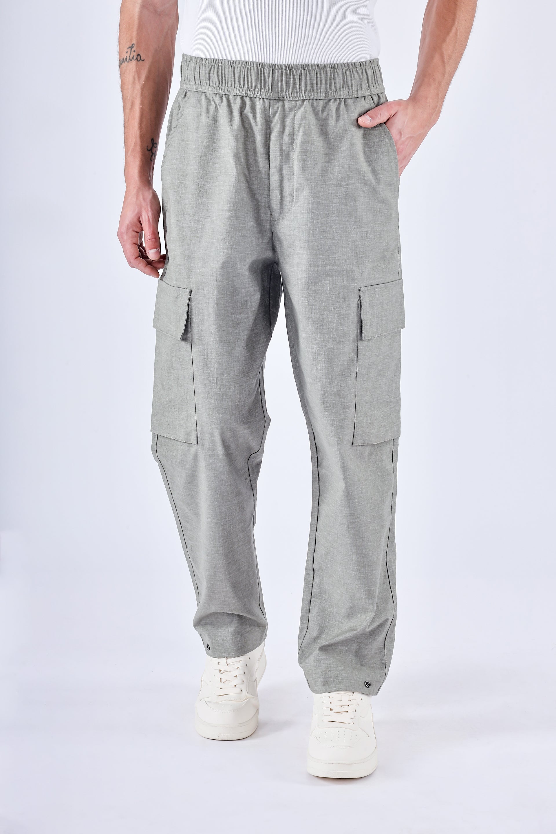 Air Relaxed Cargo Pants In Green