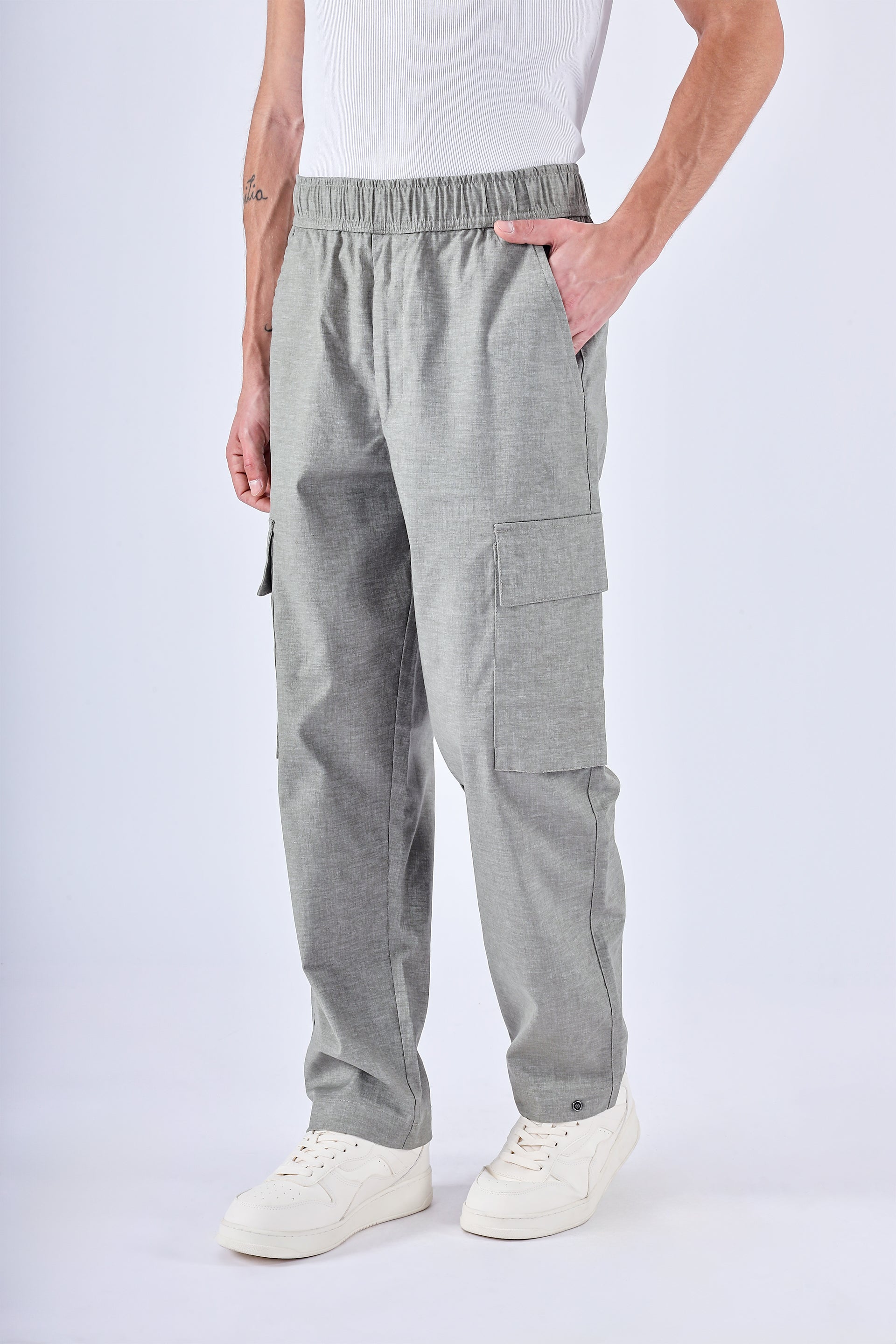 Air Relaxed Cargo Pants In Green