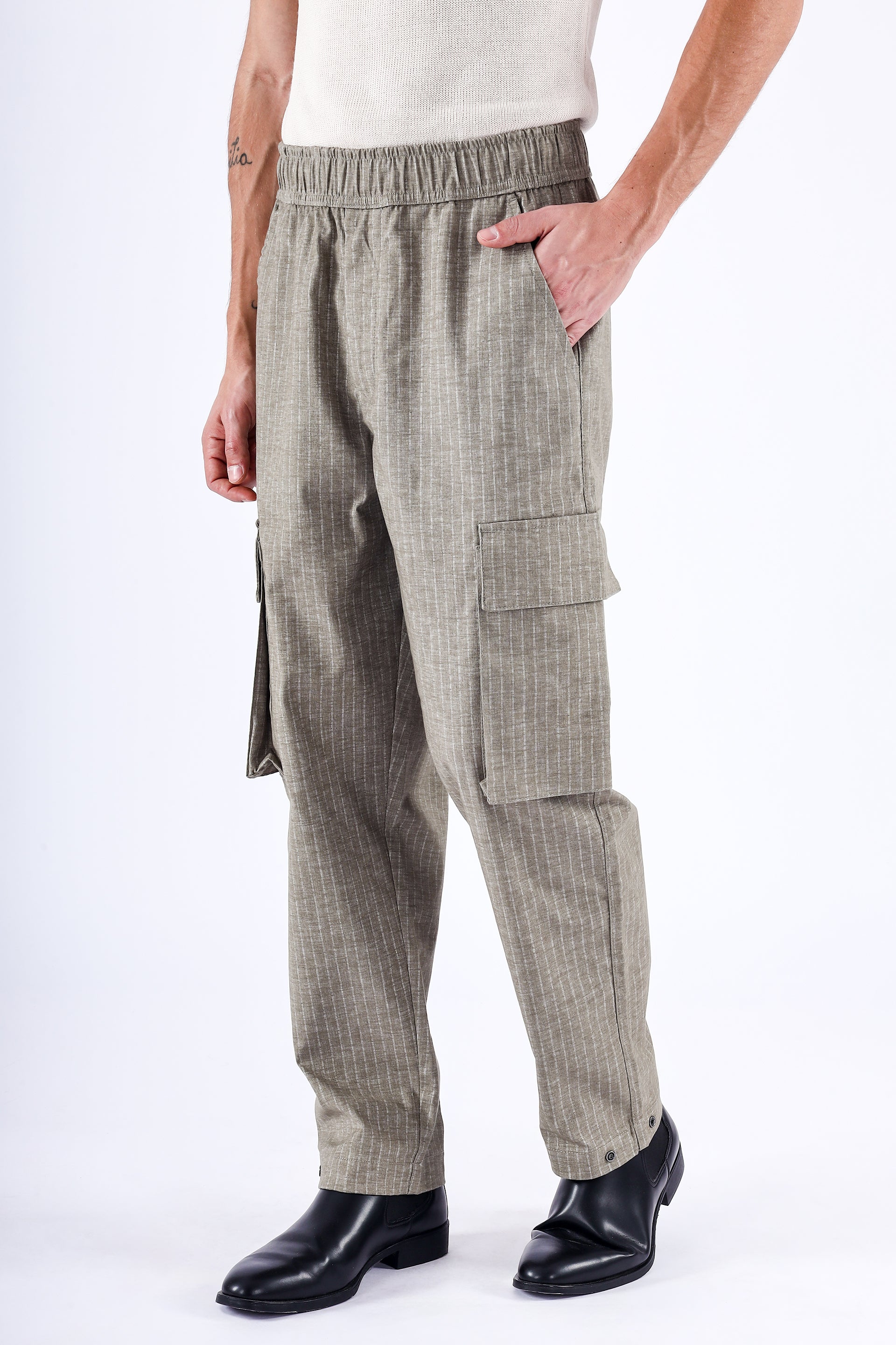 Air Striped Relaxed Cargos In Green