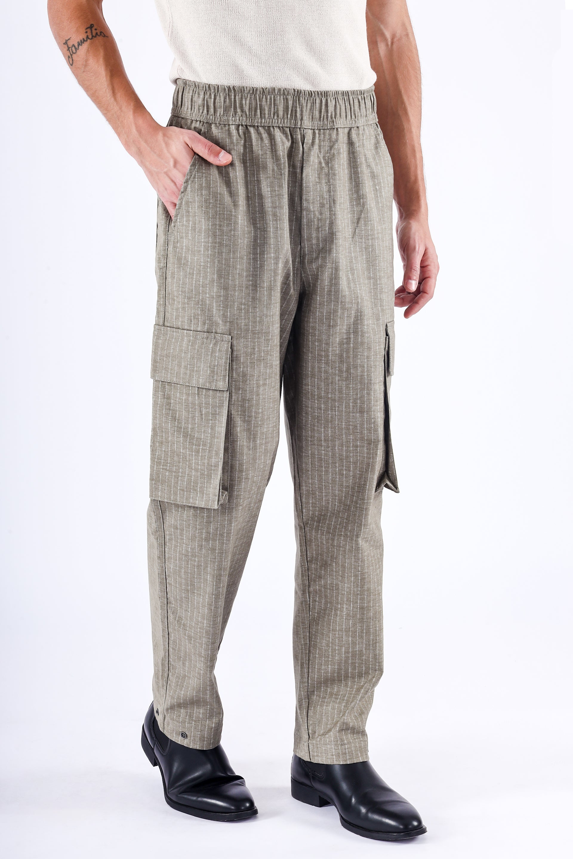 Air Striped Relaxed Cargos In Green