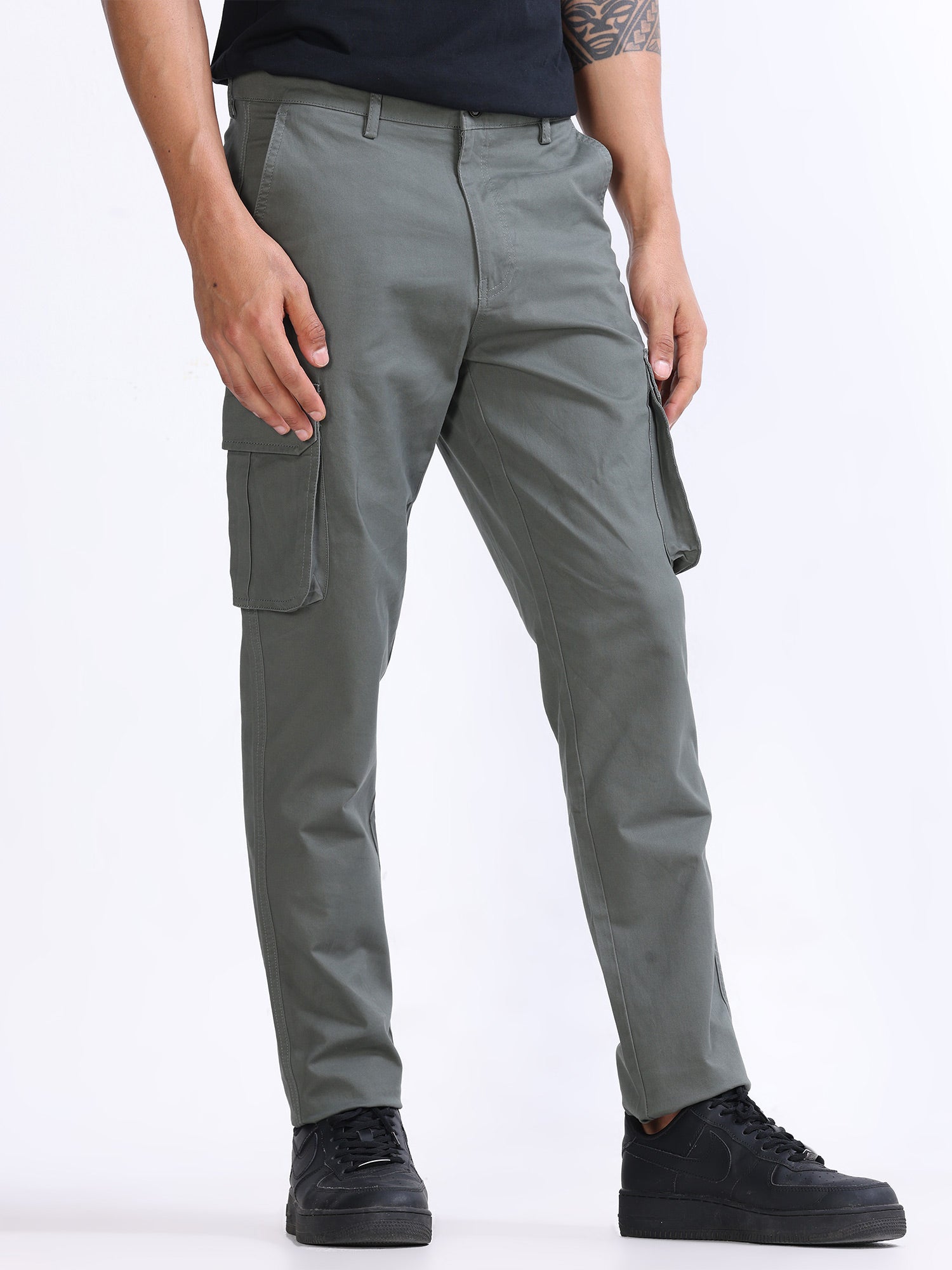 DAZY Men's Green Solid Cargo Pants