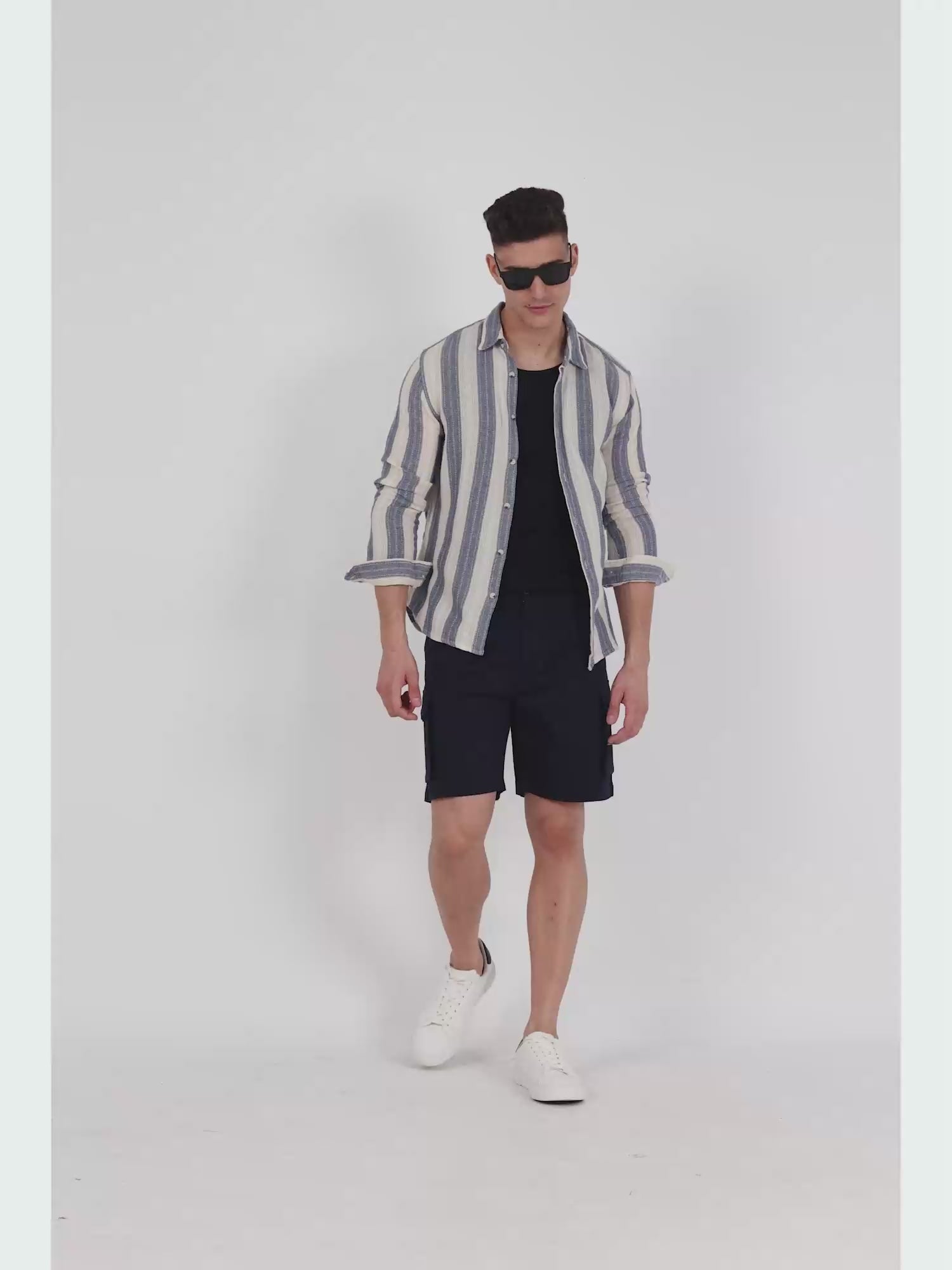 Soft Cotton Pleated Navy Cargo Shorts for Men