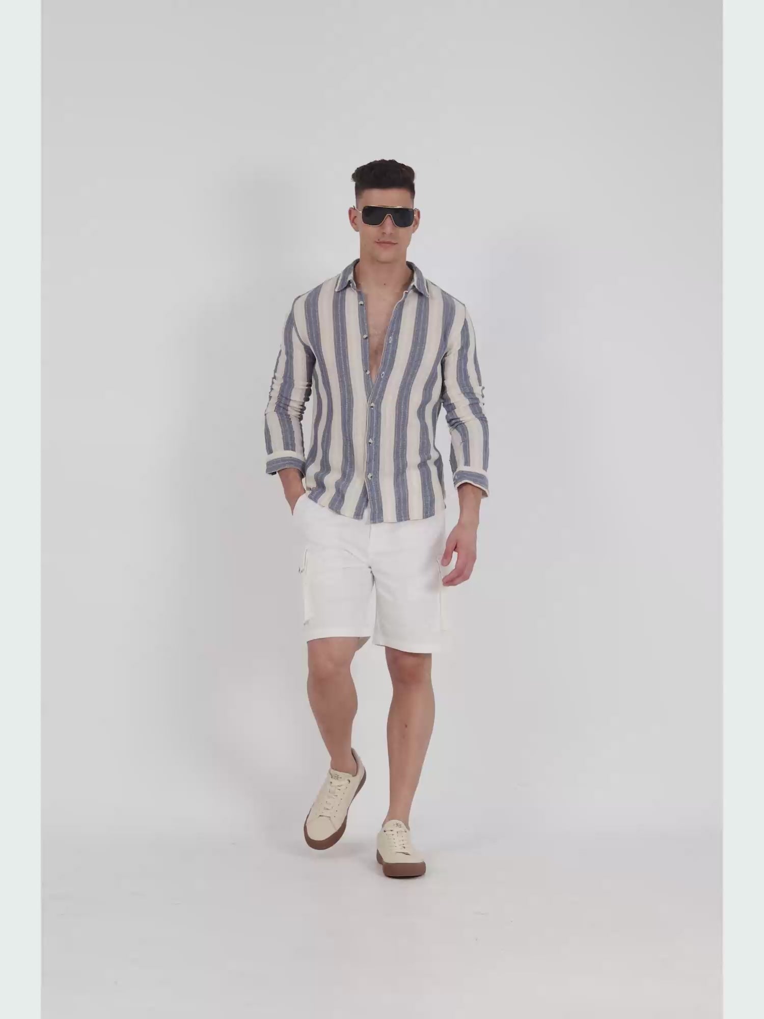 Soft Cotton Pleated White Cargo Shorts